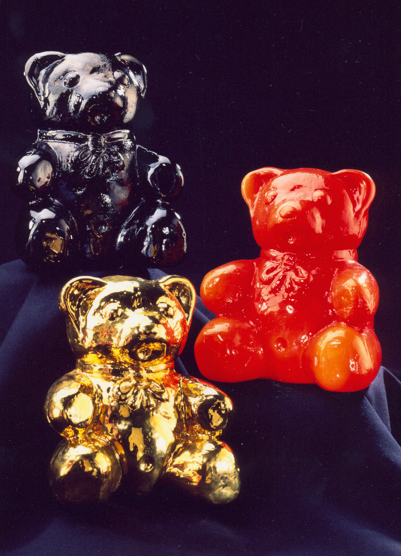 28 Teddy Eisch Jahresobjekt 1996 18 x 16 x 12cm